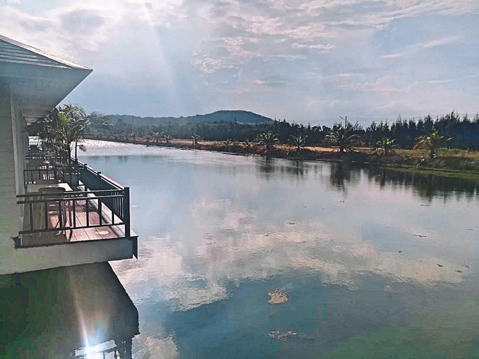 The Lake Hill Resort Pran Buri Exterior foto