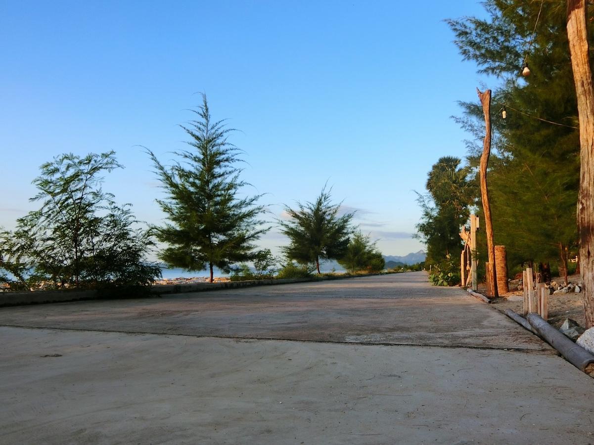 The Lake Hill Resort Pran Buri Exterior foto