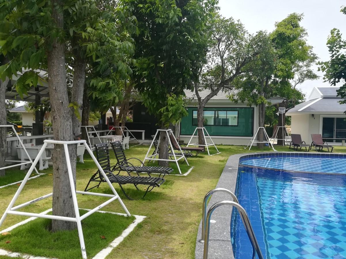 The Lake Hill Resort Pran Buri Exterior foto