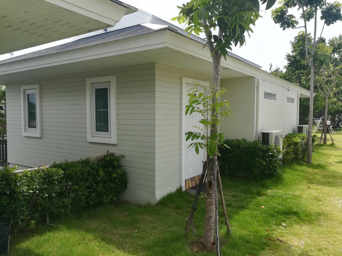 The Lake Hill Resort Pran Buri Exterior foto