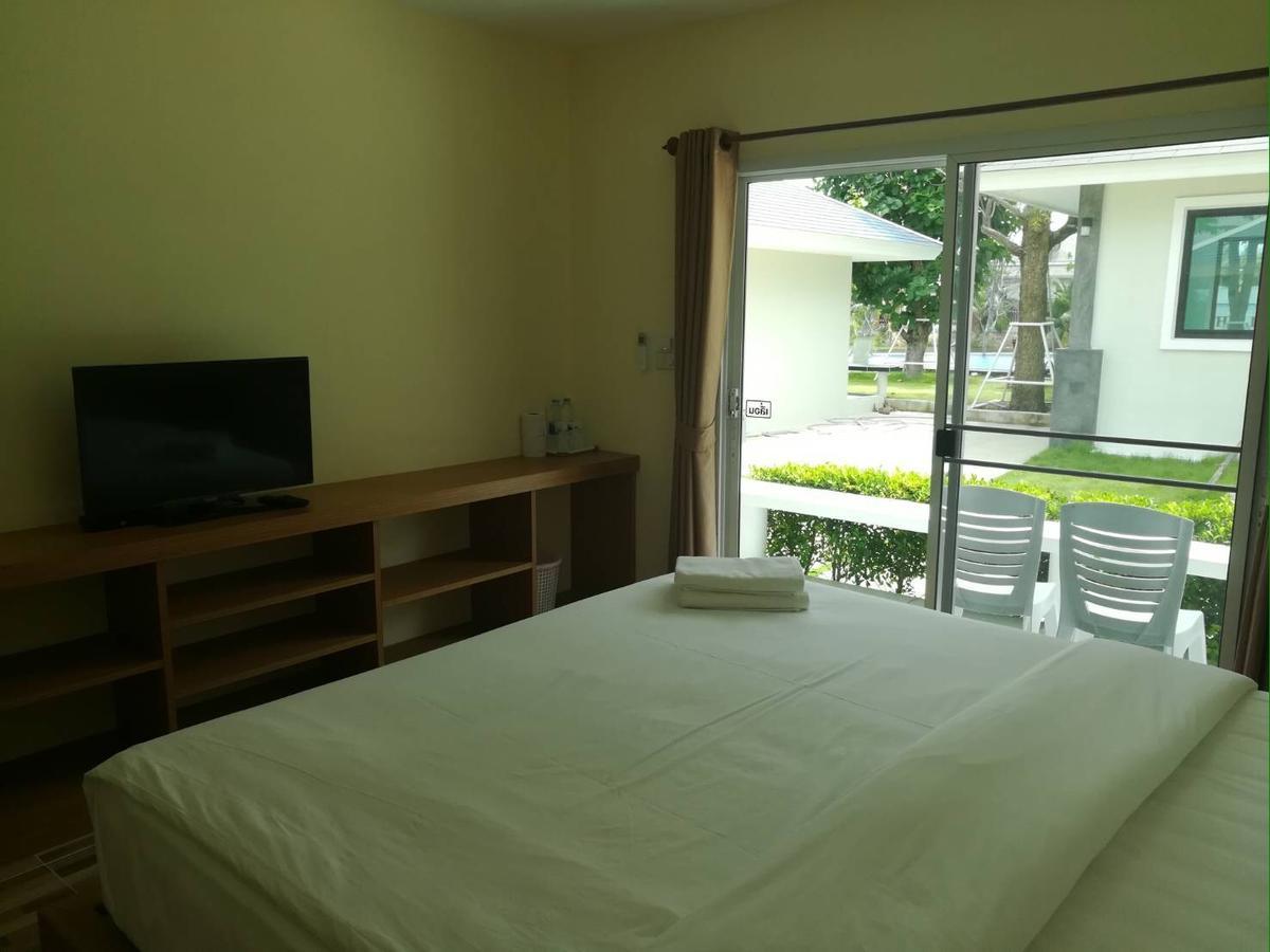 The Lake Hill Resort Pran Buri Exterior foto